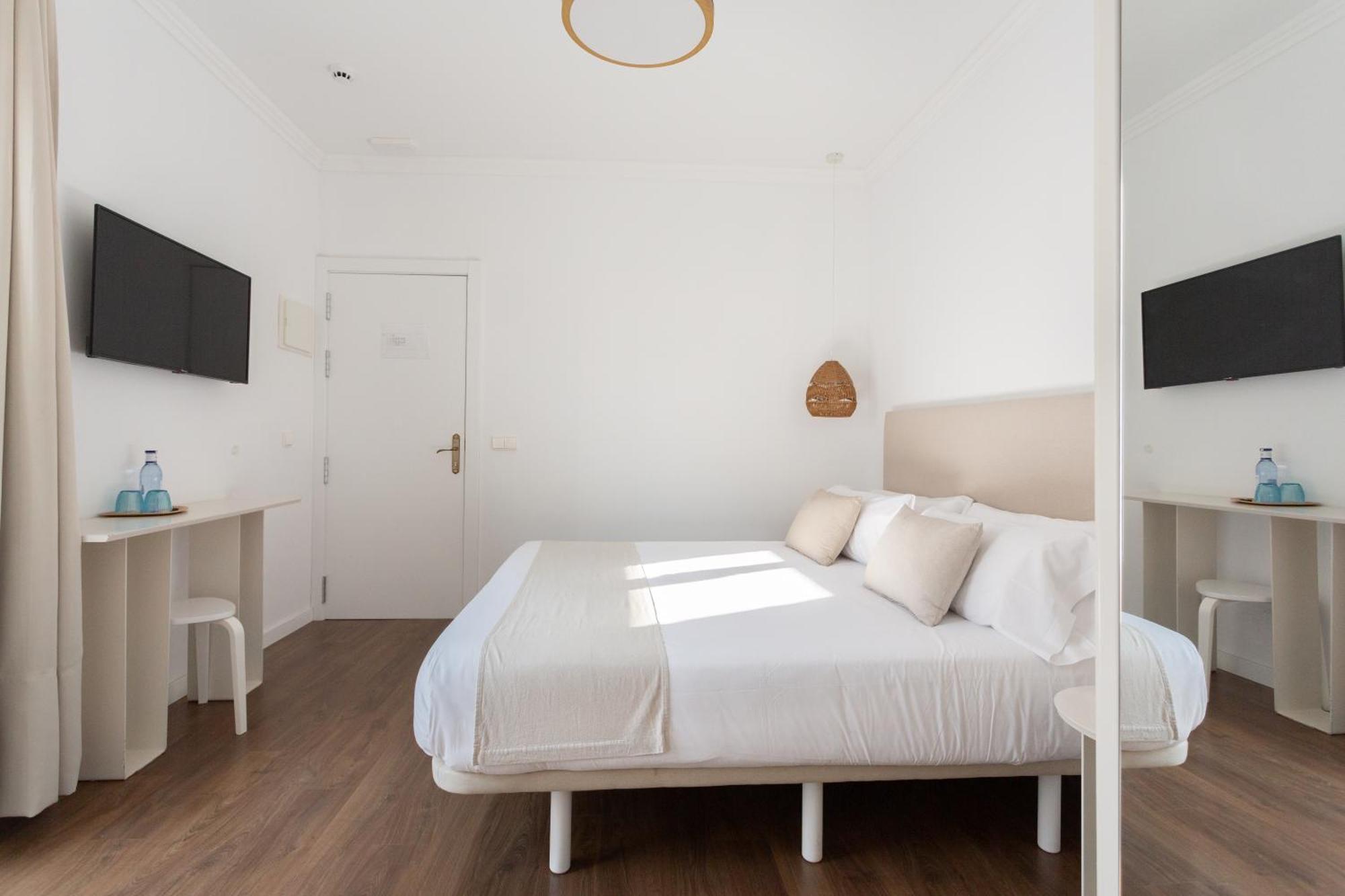 Divino Hotel Boutique Sitges Exterior photo