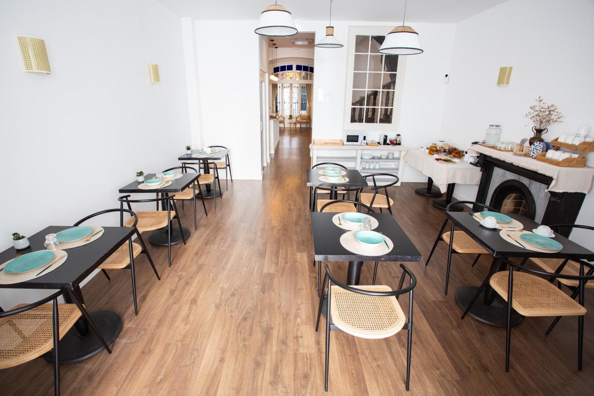 Divino Hotel Boutique Sitges Exterior photo