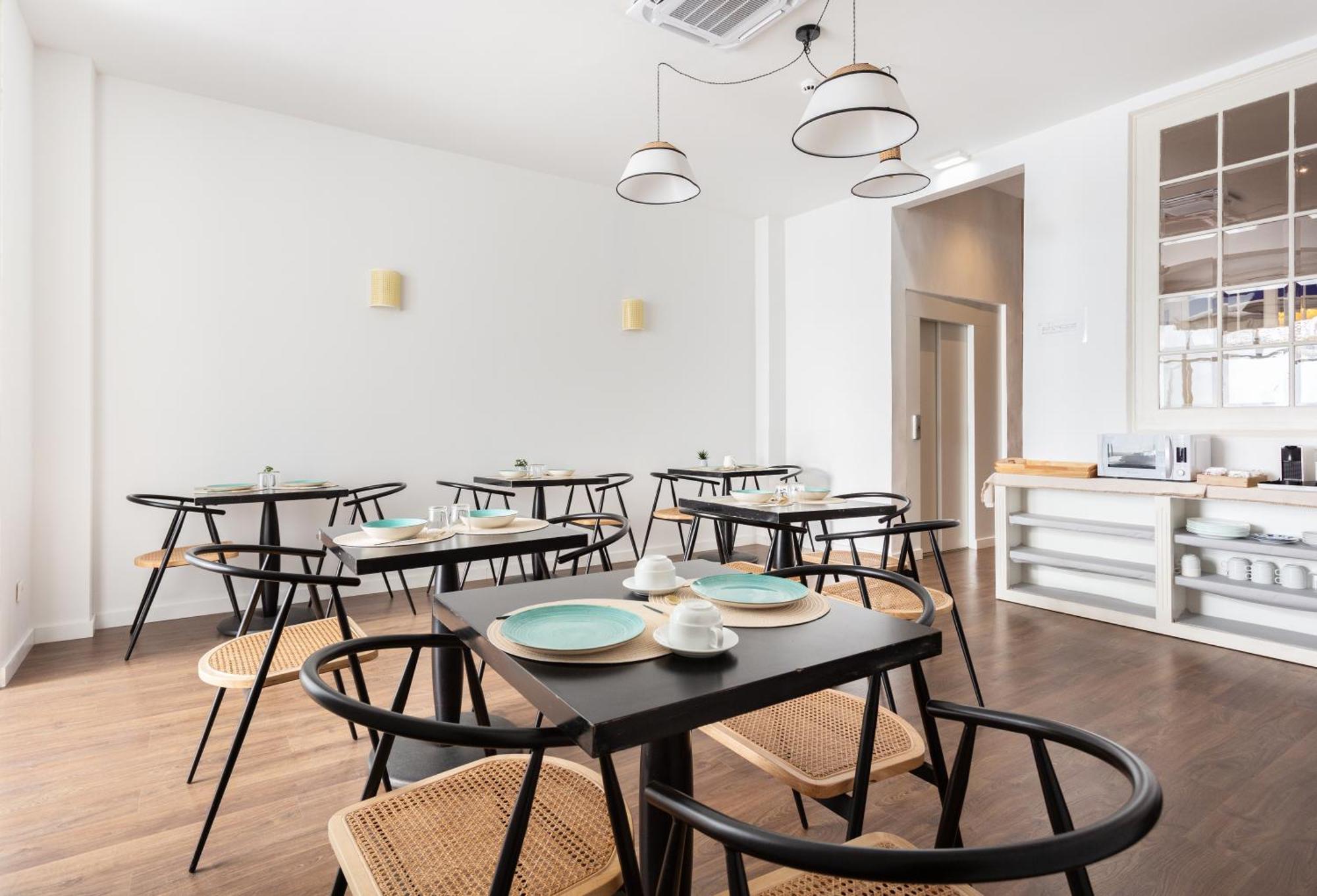 Divino Hotel Boutique Sitges Exterior photo