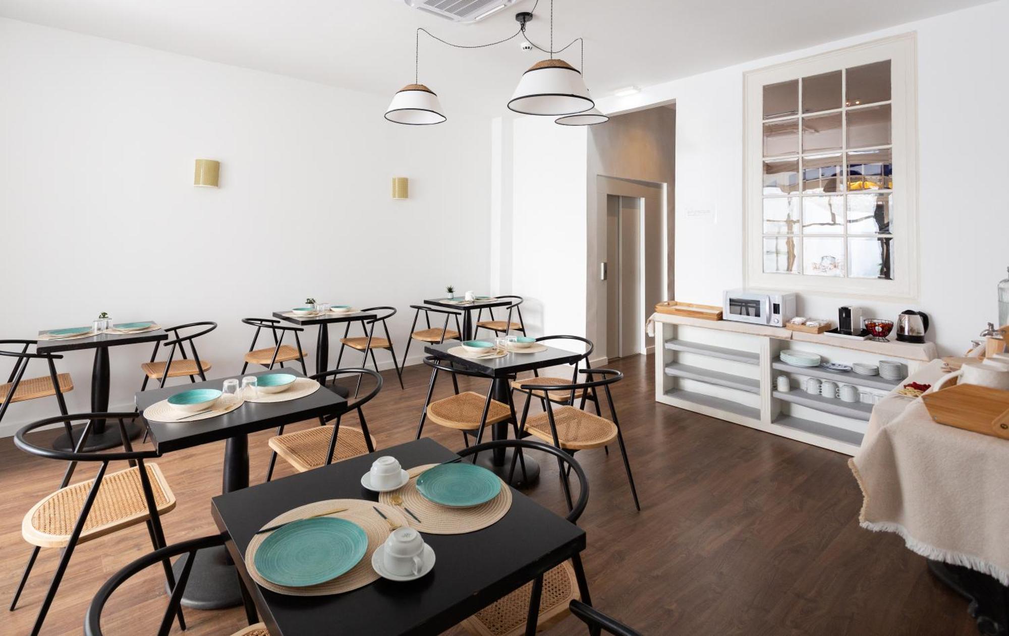 Divino Hotel Boutique Sitges Exterior photo